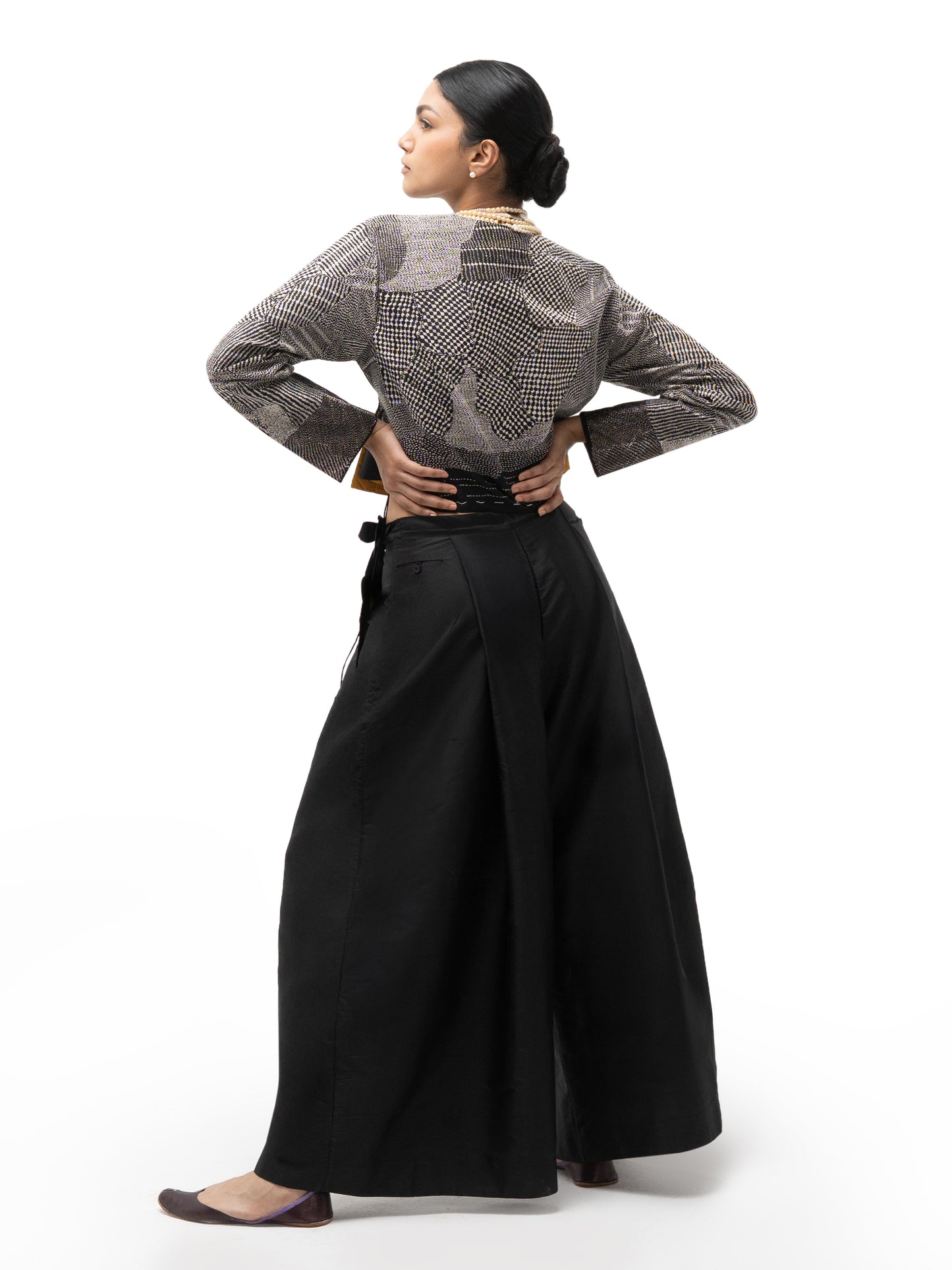Silk Engineered Formal Overlap Pants – Black