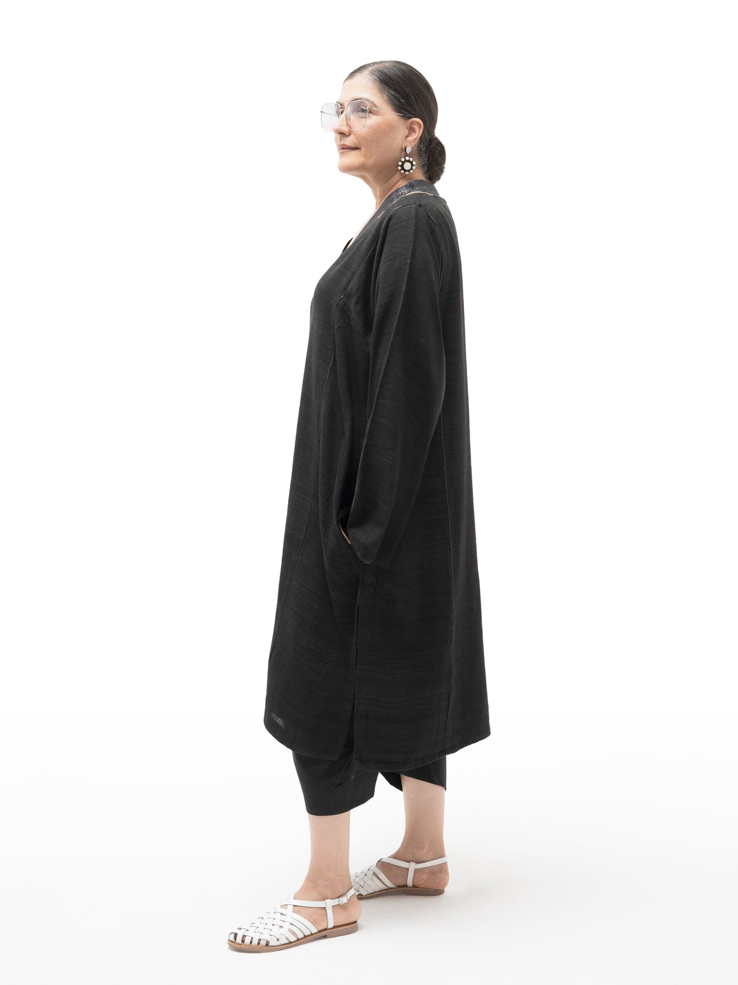 Hand Embroidered Gicha Silk Feron – Black