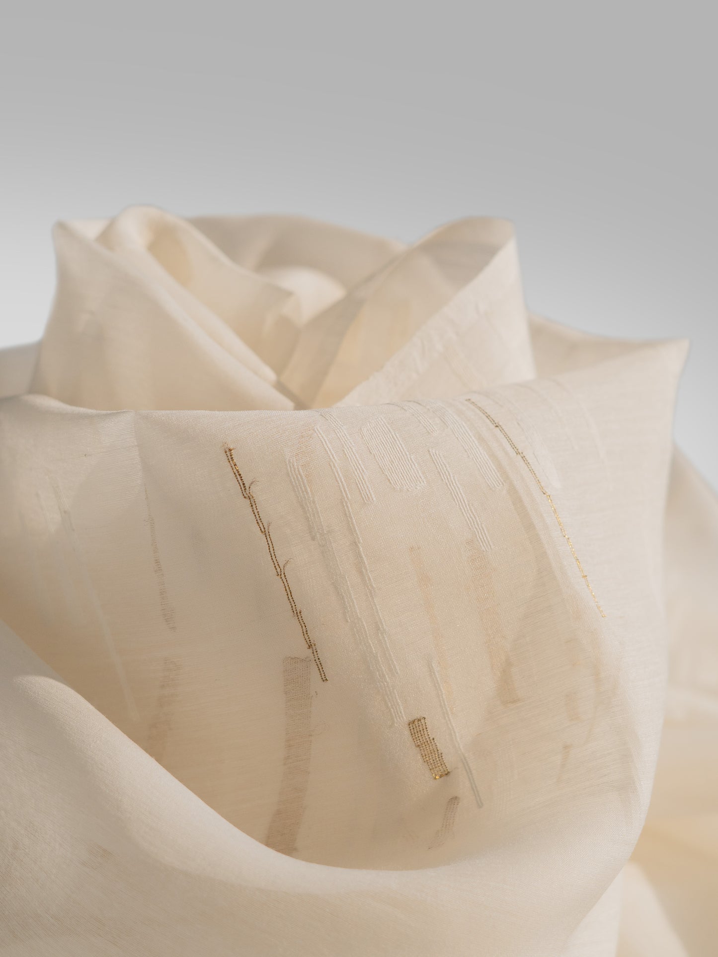 Silk Cotton Jamdani Zari Stole – Nalanda