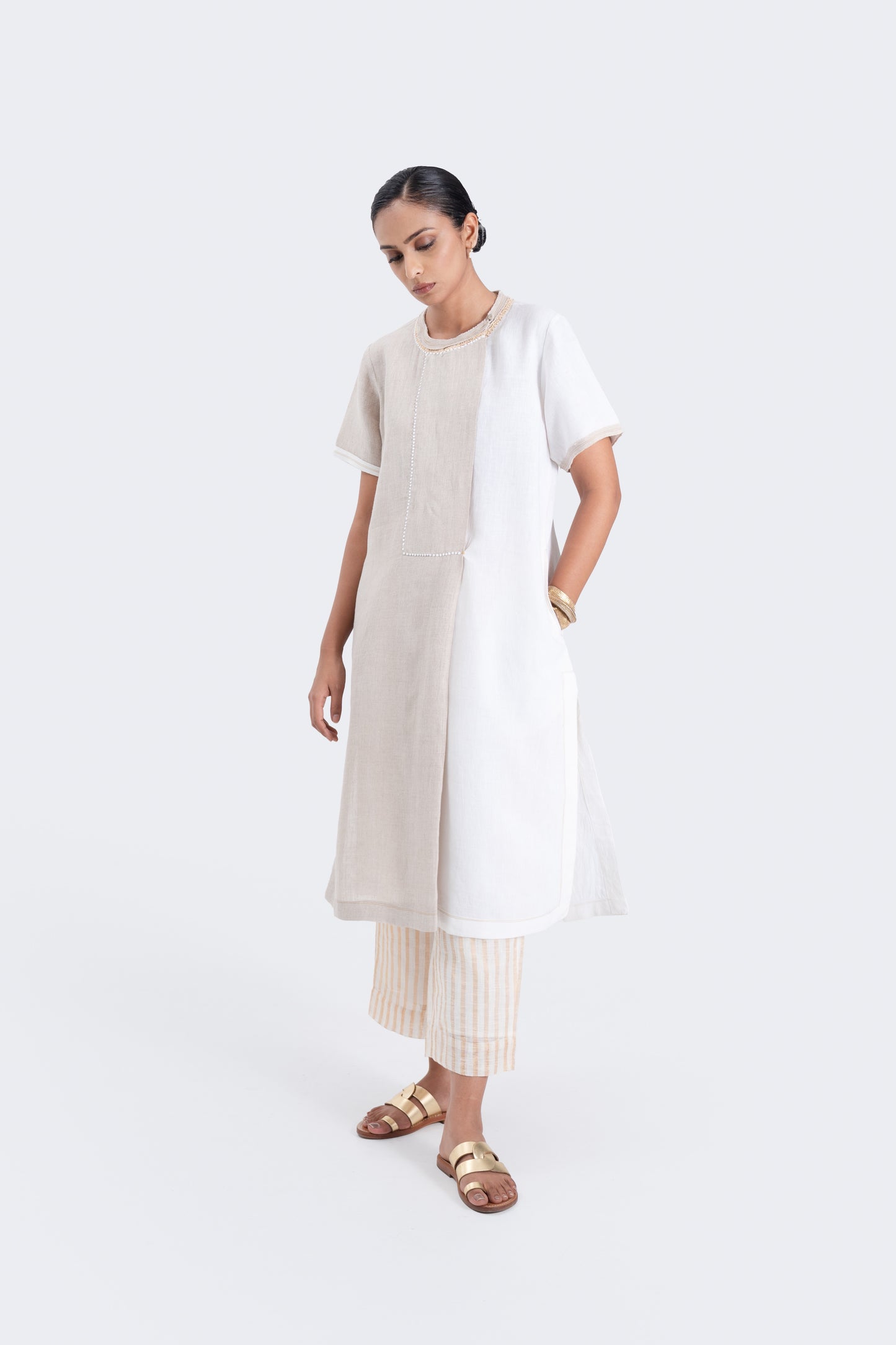 Hand Embroidered Linen Dual Tone Tunic