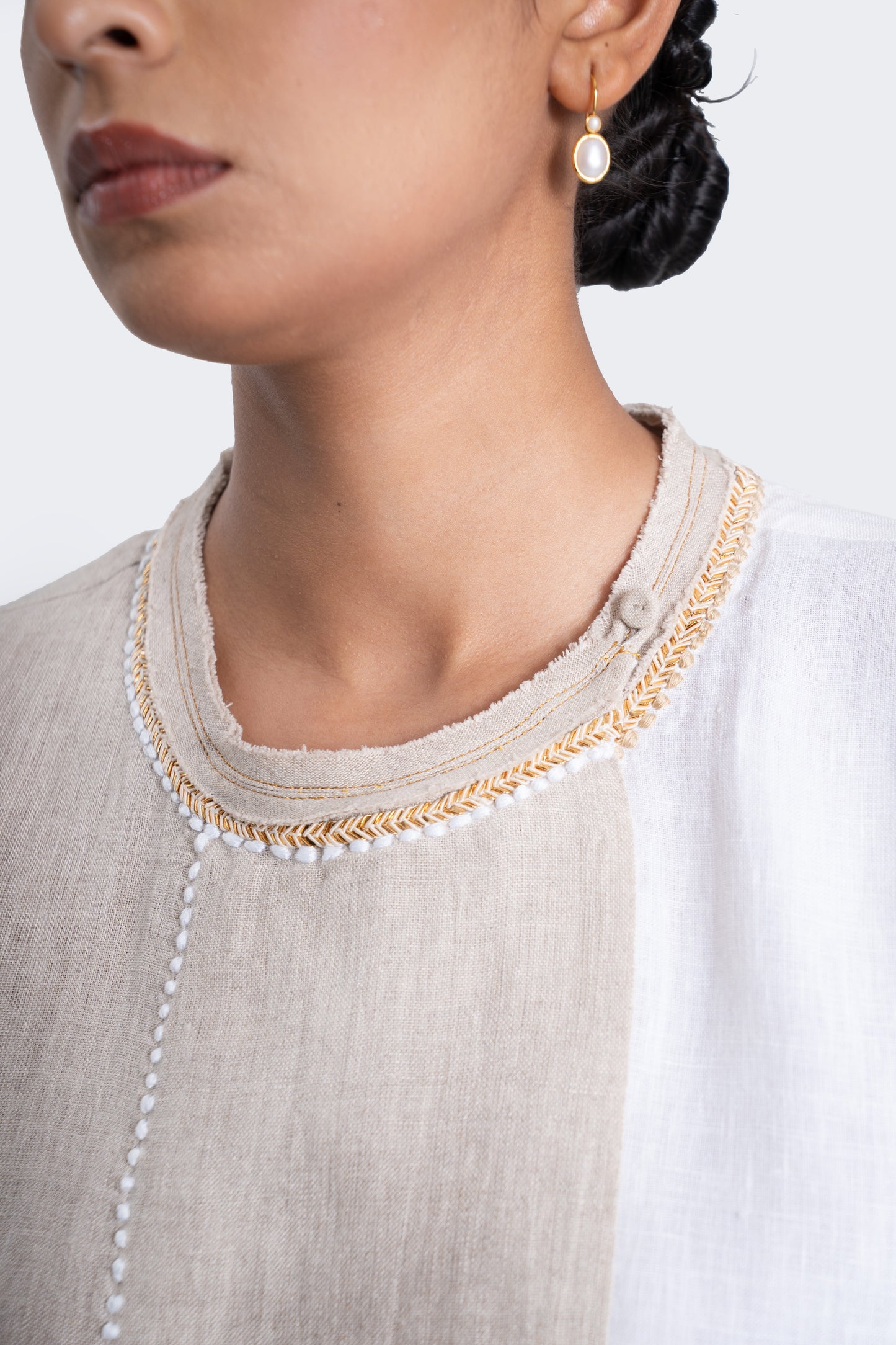Hand Embroidered Linen Dual Tone Tunic
